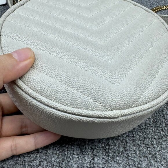 Yves Saint Laurent Round Shoulder Bag 888-081325 - Picture 4 of 15